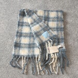 Esprit Checkered Blue and Cream Scarf